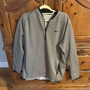 Nike pullover